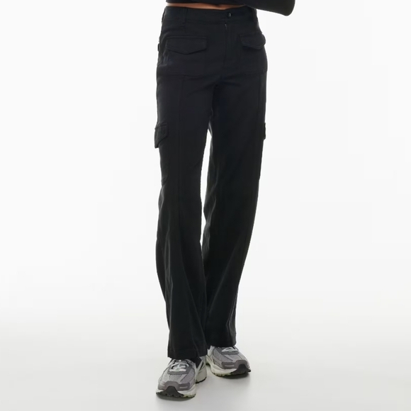 Aritzia TNA The Relay Cargo Pants Straight Leg Black Vintage Wash Size 10 - Picture 1 of 11